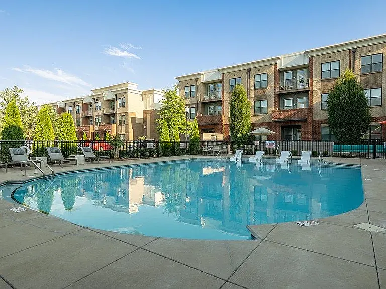 The Luxe at Indian Lake Village — Photo 13