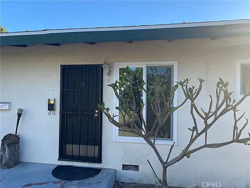 1402 W Olive Ave Photo 1