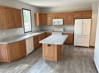 531 Lake St, East Dubuque, IL 61025