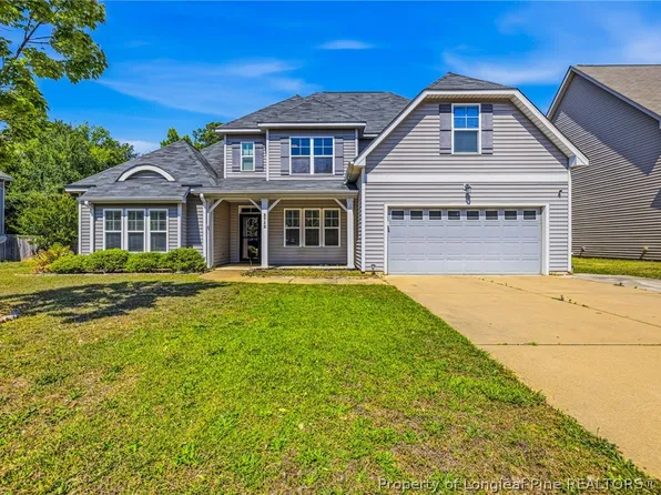 3712 Badin Lake Ln, Fayetteville, NC 28314