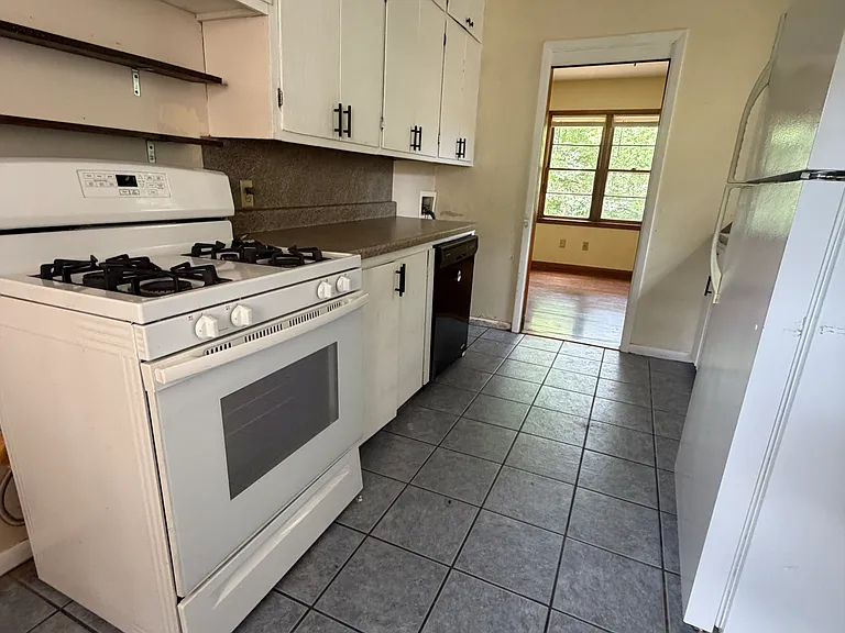 716 S McFarland St — Photo 4
