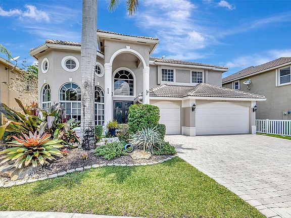 2nd image of 12339 NW 25th St