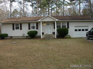 421 Bradford Dr, New Bern, NC 28560