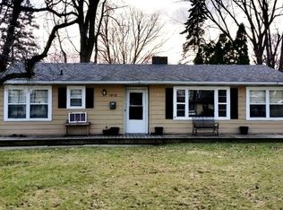 1816 19th Ave, Sterling, IL 61081