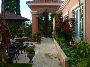 Barrio Camarones, Guaynabo, PR 00966