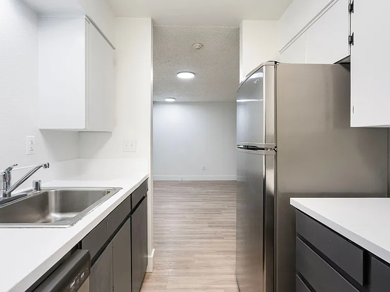 Cedar Lane — Photo 18