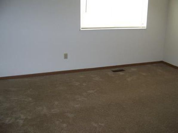 5733 Goodfellow Pl FLOOR 1