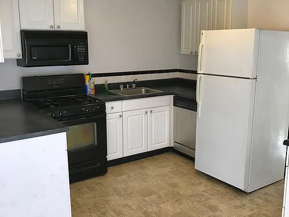 3rd image of 6939 Dale Ave