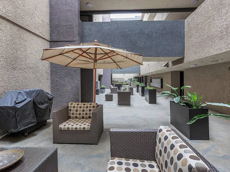 Club Marina Apartments — Photo 13