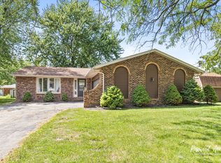 865 Stonewall Dr, Bourbonnais, IL 60914