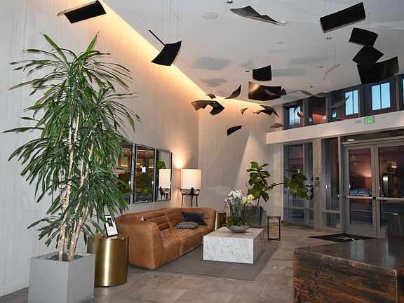 4th image of 1000 3rd St Unit 201