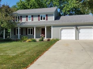 1359 Chillem Dr, Batavia, IL 60510