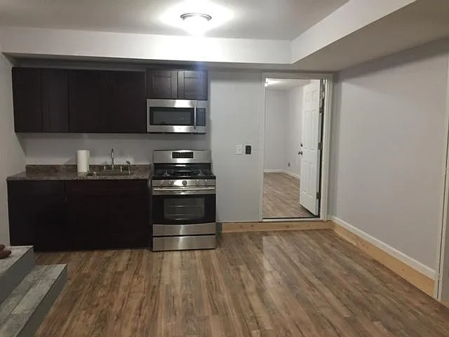 Terrace Ave
