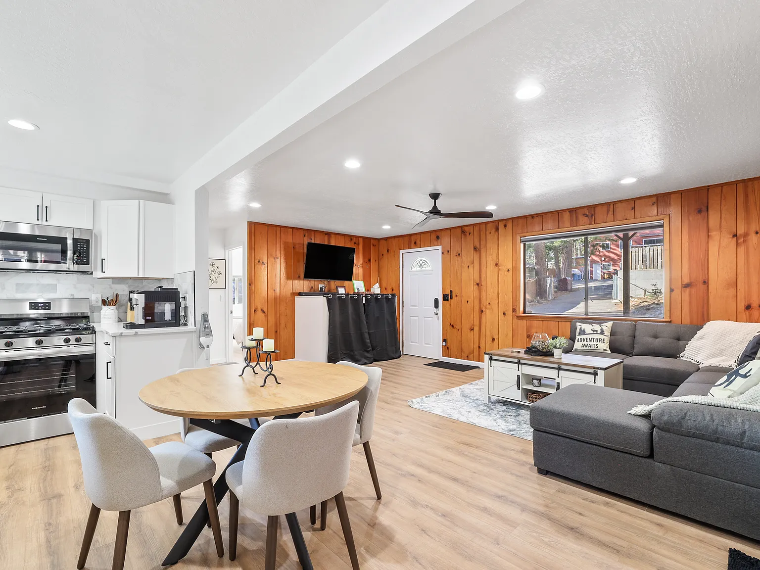 8746 Steelhead Ave — Photo 4