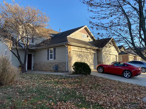 1442 Legends Cir, Lawrence, KS 66049
