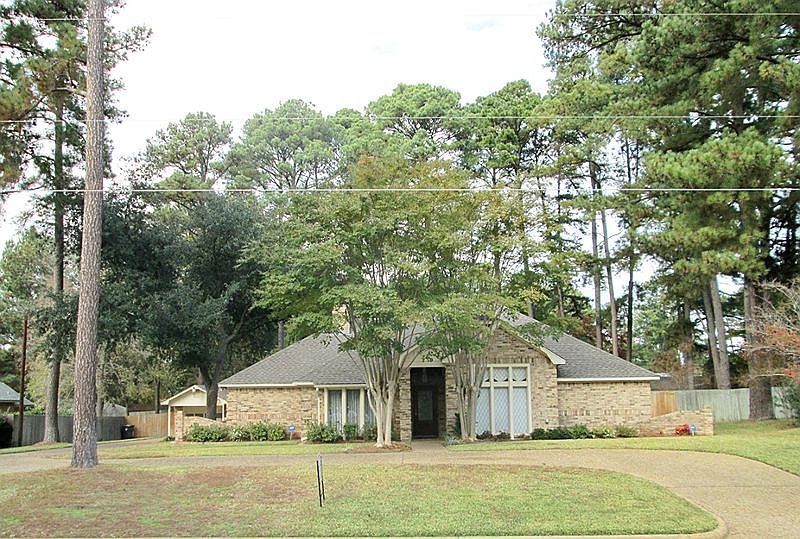 2nd image of 1326 Luann Ln
