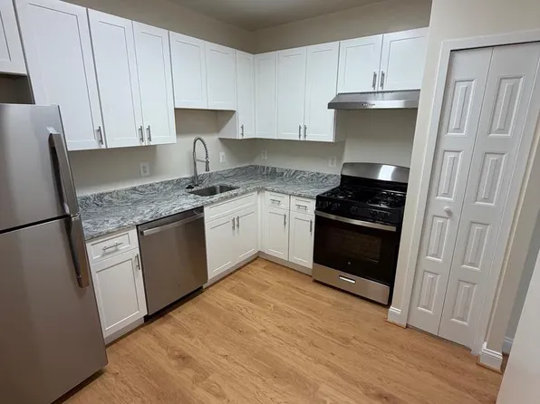 5225 Pooks Hill Rd #1821, Bethesda, MD 20814