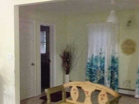 2nd image of 40 James St