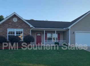 5 Ivory Arch Ct, Simpsonville, SC 29681