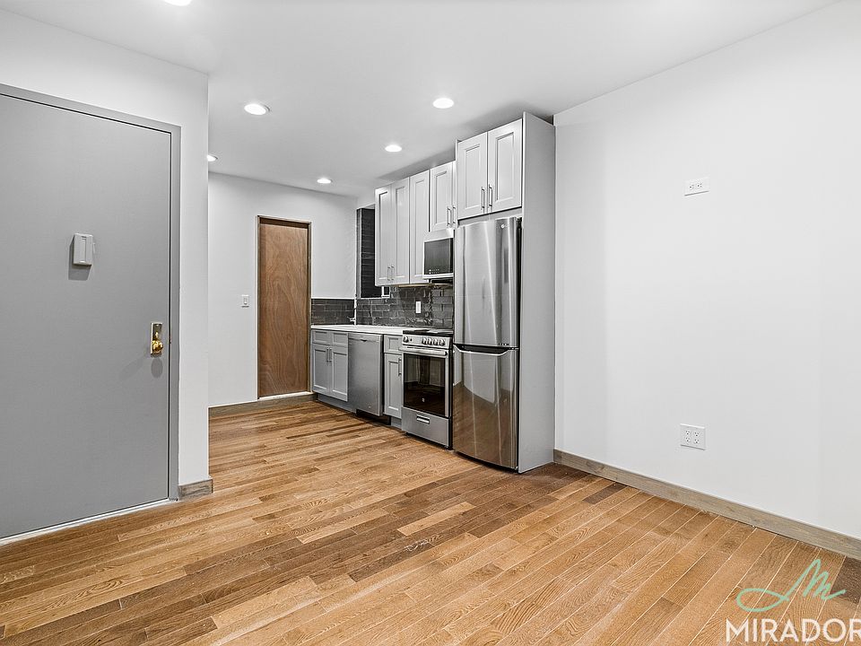 1st image of 332 E 9th St #7