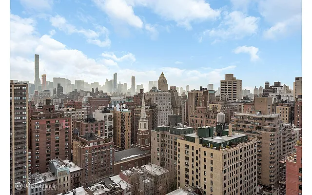 Sold by Douglas Elliman | media 7