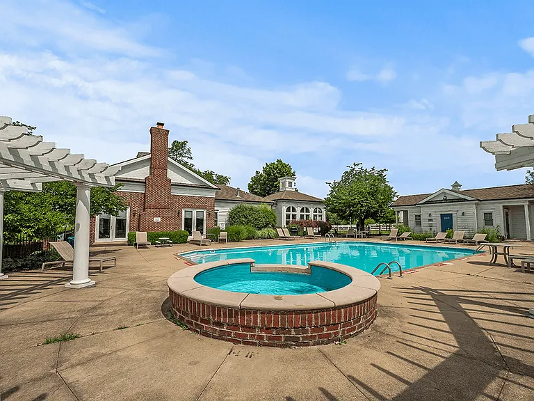 Low Depth Wading Pool