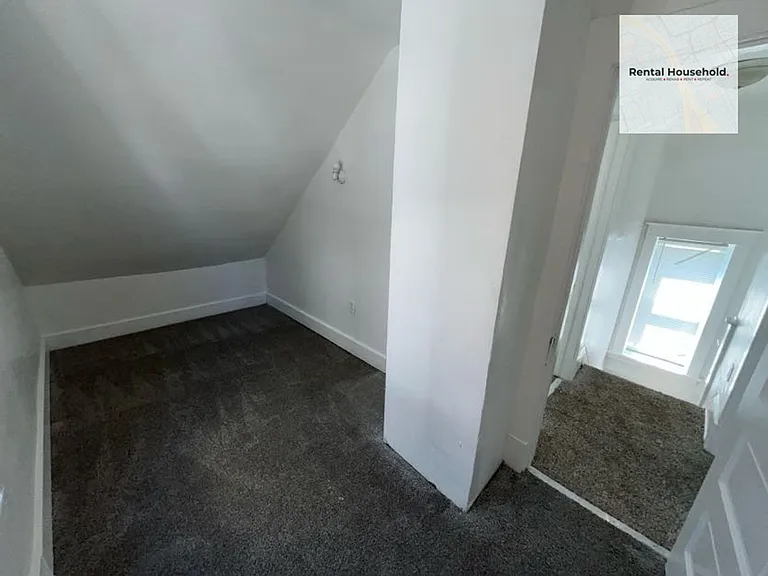 1118 Mason St — Photo 9
