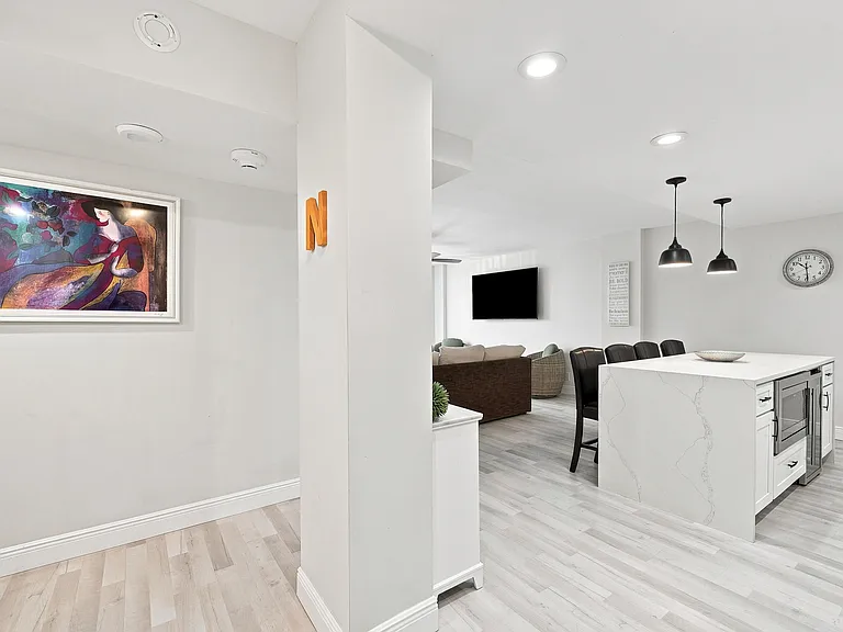 2121 N Ocean Blvd #405W — Photo 3