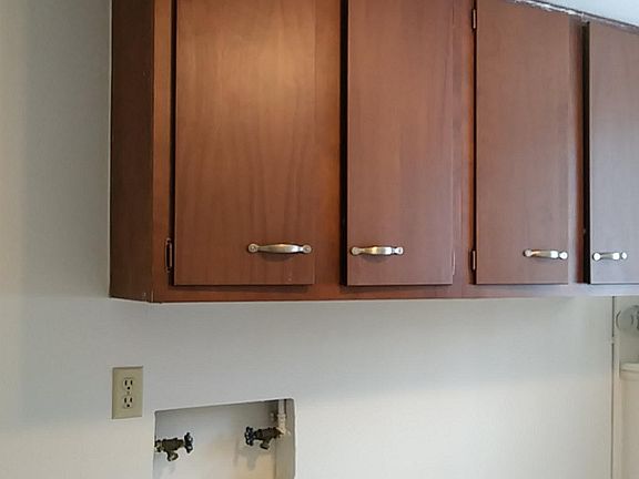 4th image of 4216 Woodworth Ave