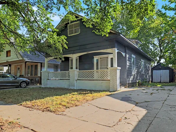 1424 S Main St, Wichita, KS 67213