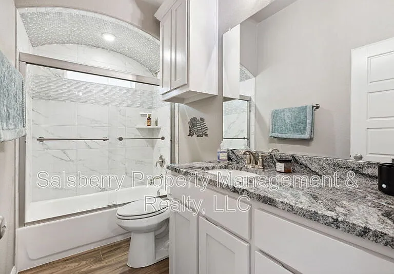 3310 Windcrest Dr — Photo 20