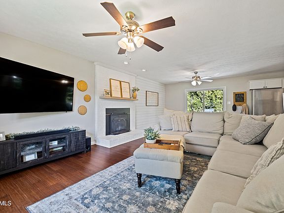 3rd image of 6565 Vestine Dr