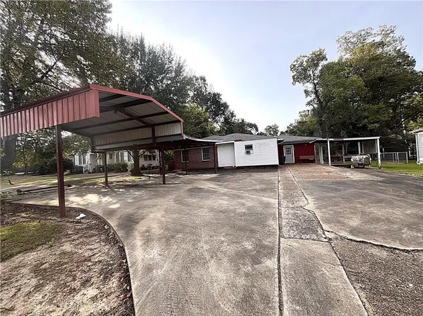 6728 Baton Rouge Ave, Mansura, LA 71350