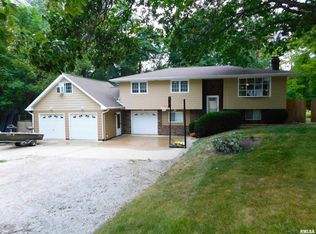 310 Hopkins St, Bartonville, IL
