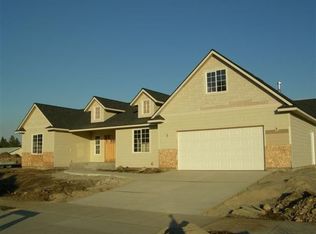 14593 N Nixon Loop, Rathdrum, ID 83858