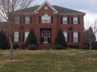 303 Wyndemere Way, Glasgow, KY 42141