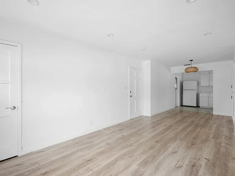 331 Cornell Dr #337 — Photo 7