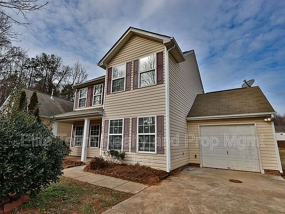 3rd image of 7109 Angela Marie Ct