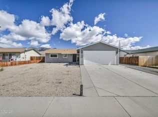 2078 Lonnie Ln, Dayton, NV 89403