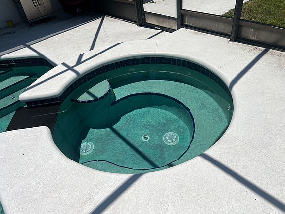 4th image of 661 Cortez Cir #0