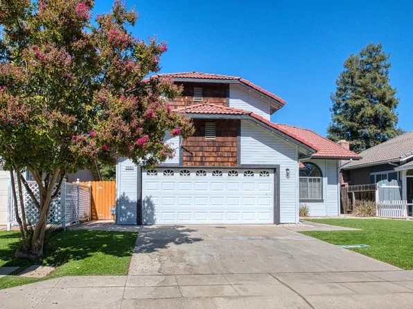 3502 W Wrenwood Ave, Fresno, CA 93711