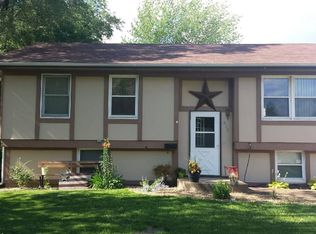 619 W Armstrong Ct, Mount Pleasant, IA 52641