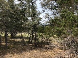 43 Whitetail Dr, Uvalde, TX 78801