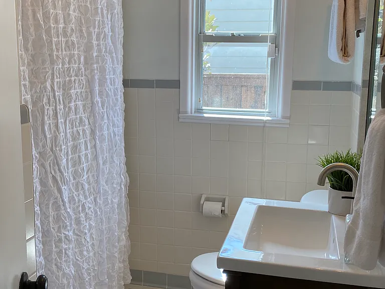 9919 Dresden Dr — Photo 10