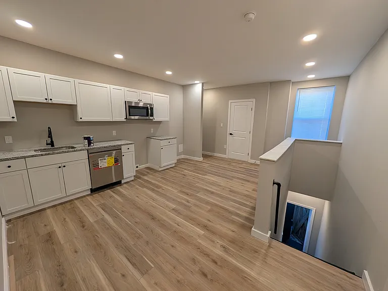 4250 Lancaster Ave #A7 — Photo 4