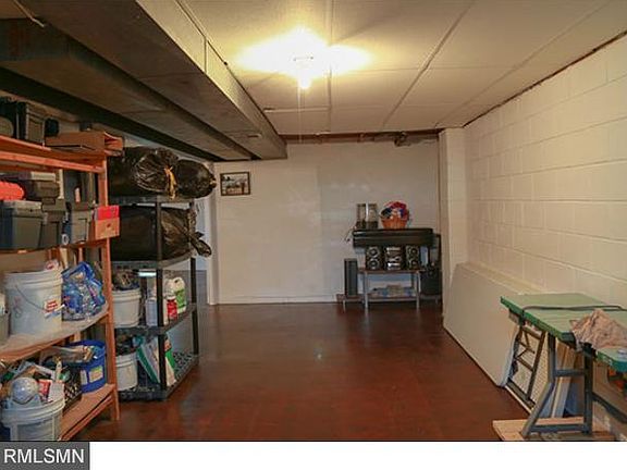 3rd image of 2091 Orange Ave E