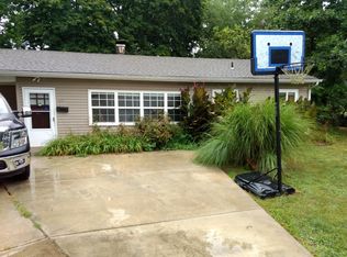 69 Kennard Dr, Newark, DE 19711