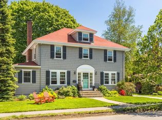 13 Pickwick Rd, Marblehead, MA 01945