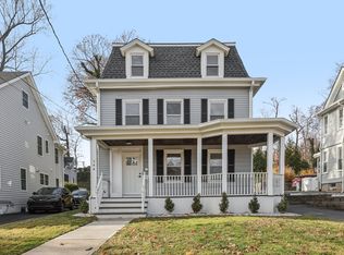 144 Union St #B, Ridgewood, NJ 07450