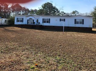 1613 Old Grantham Rd, Goldsboro, NC 27530